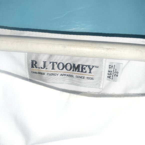 White Choir Robe Top - Picture 4 of 5